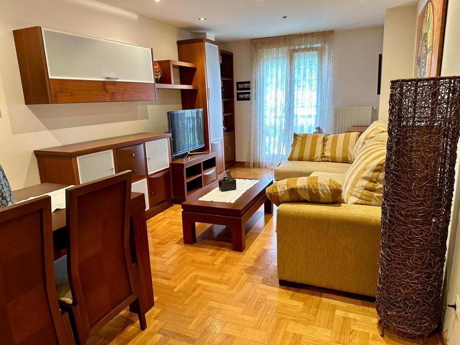 Mirandoalsueve Apartment Colunga Exterior foto